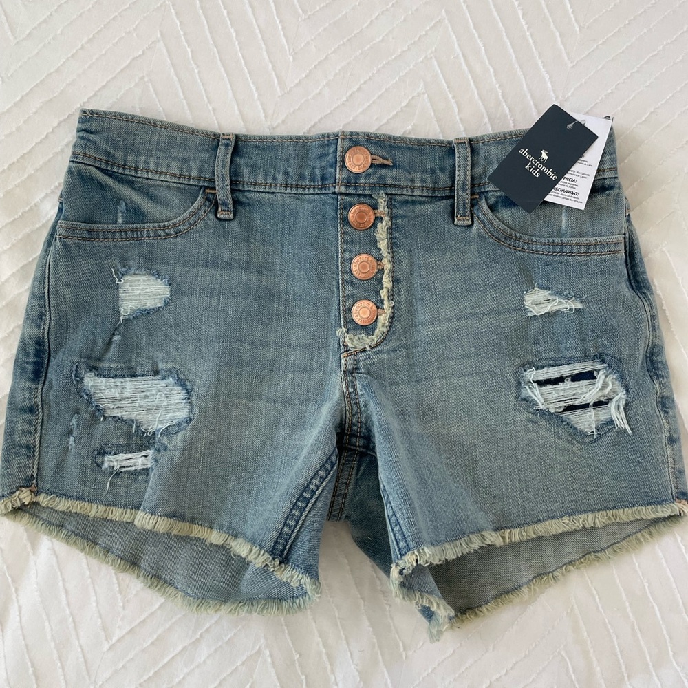 Abercrombie Kids Mid-Rise Midi Short
